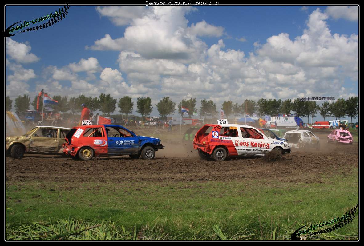 1182x800 pixels (143K)