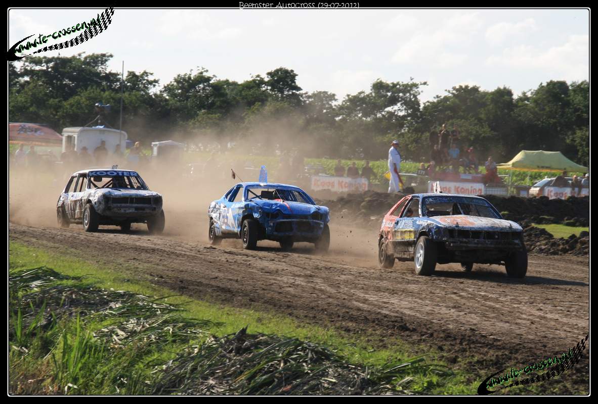1182x800 pixels (150K)