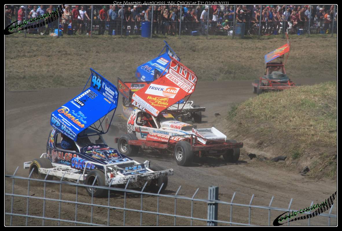 1182x800 pixels (155K)