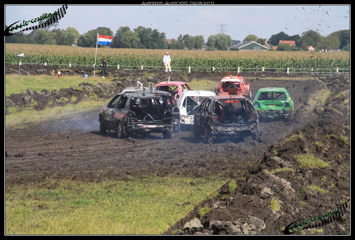 1182x800 pixels (175K)