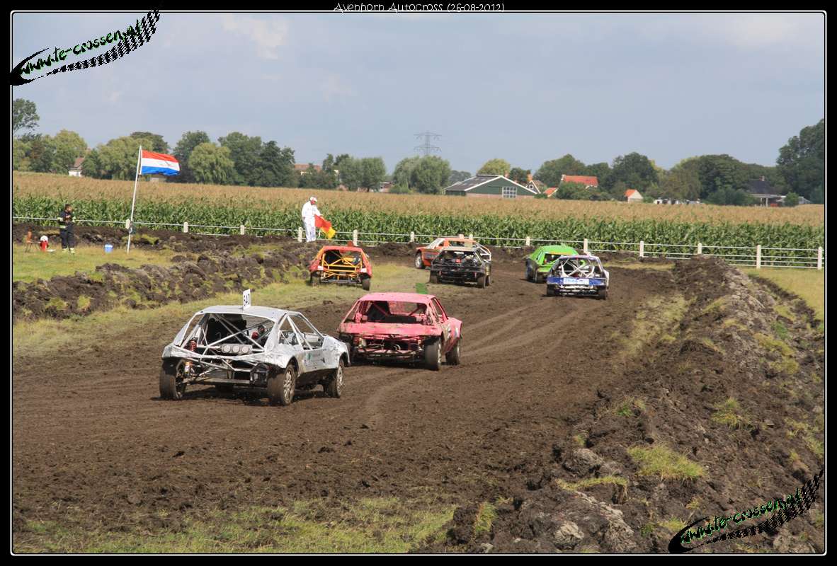 1182x800 pixels (155K)