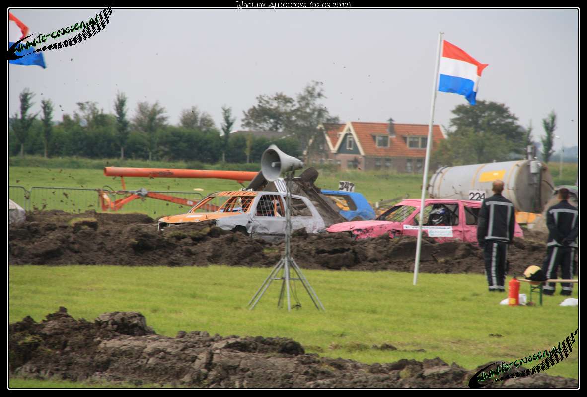 1182x800 pixels (115K)
