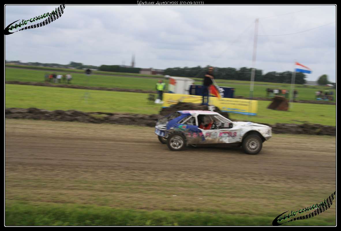 1182x800 pixels (95K)