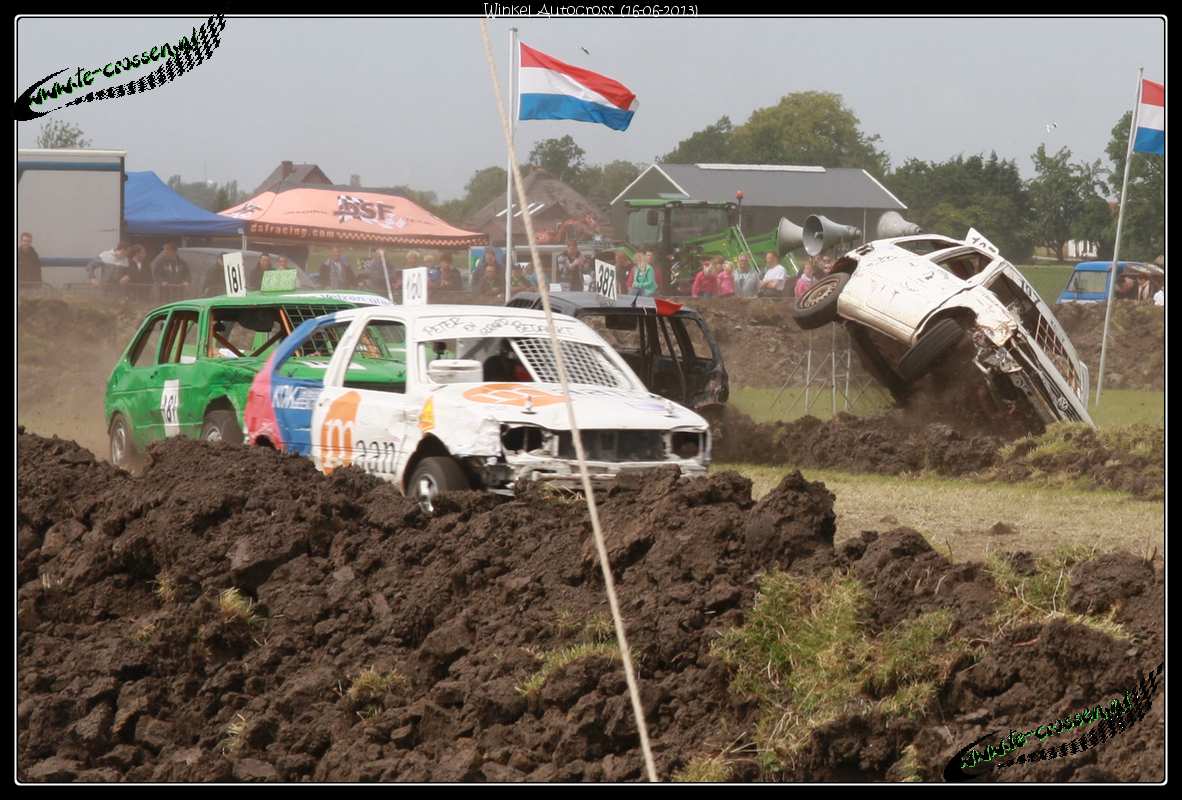 1182x800 pixels (120K)