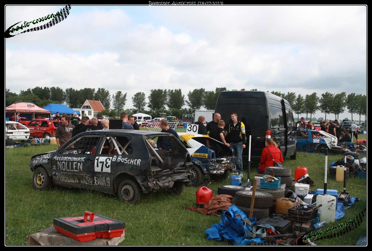 1182x800 pixels (111K)