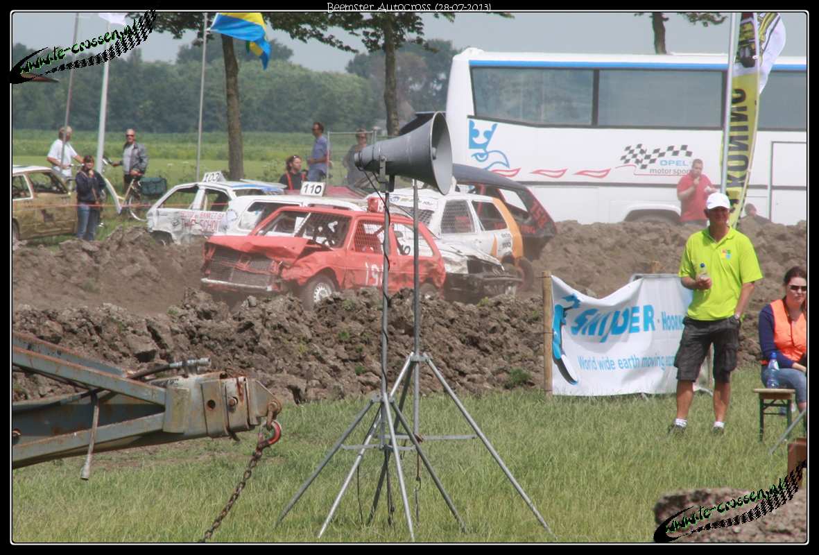 1181x800 pixels (132K)