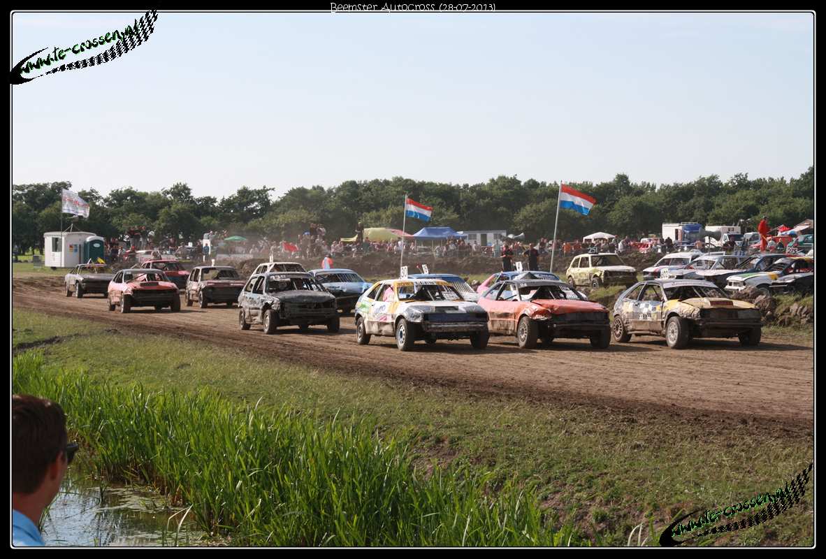 1182x800 pixels (142K)