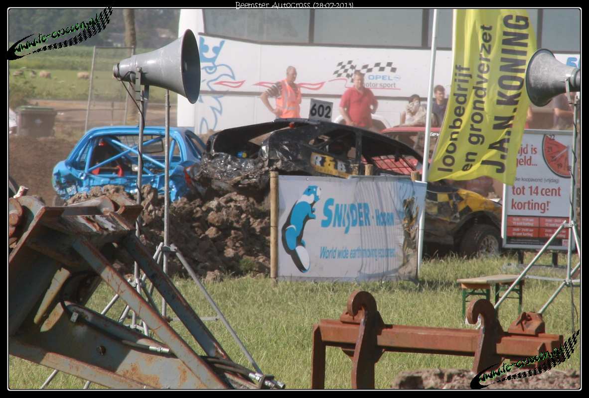 1182x800 pixels (122K)