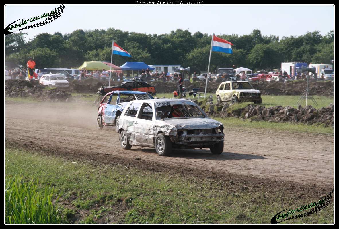 1182x800 pixels (151K)