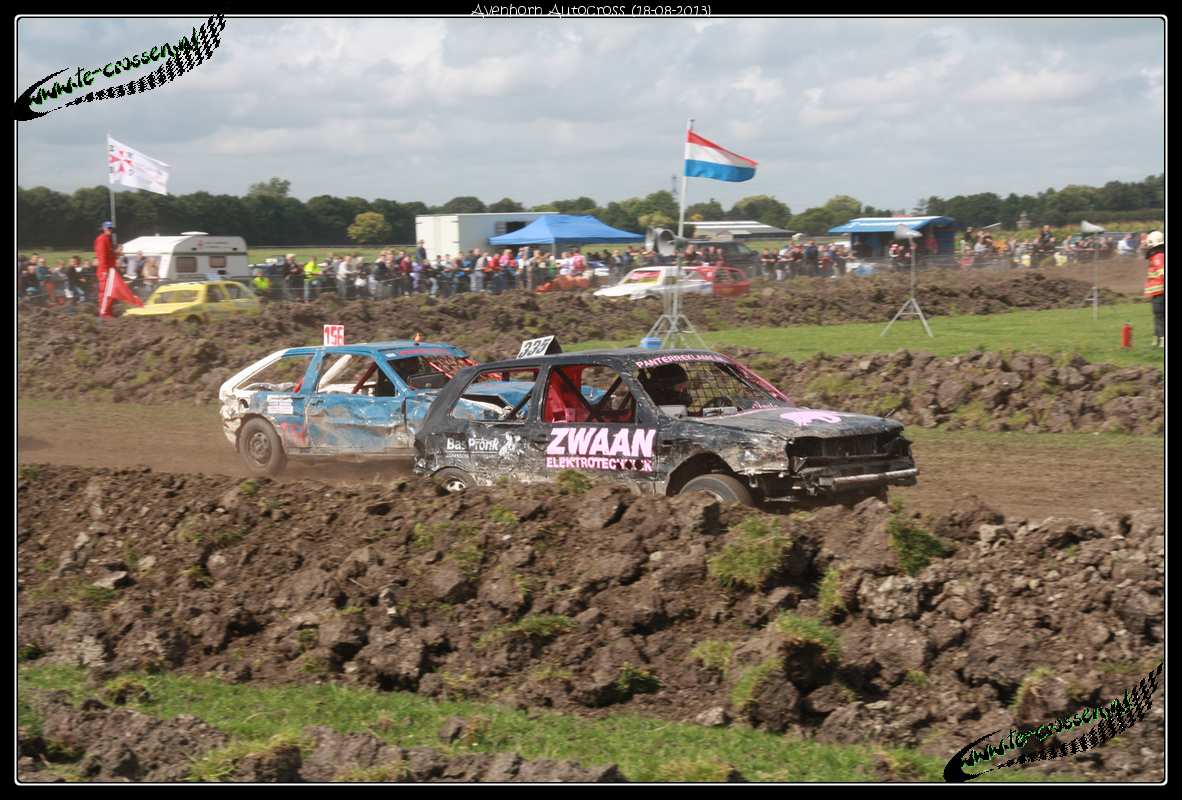 1182x800 pixels (143K)