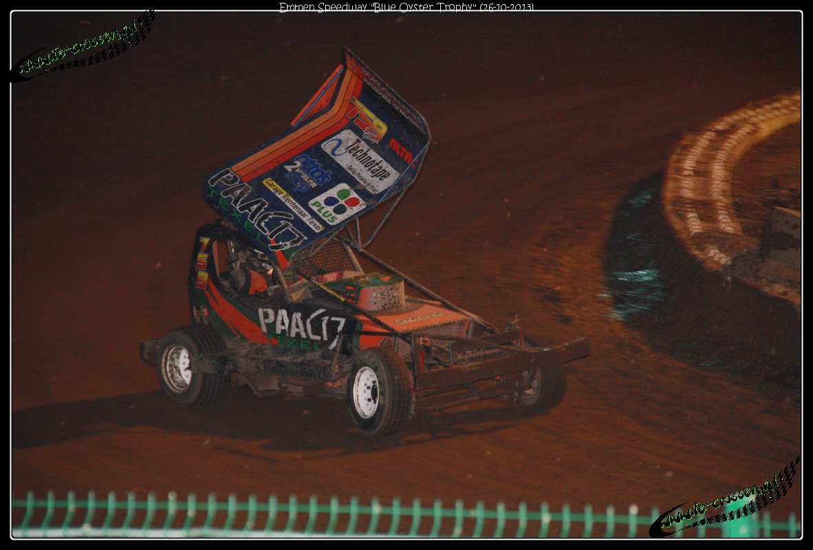 1182x800 pixels (82K)