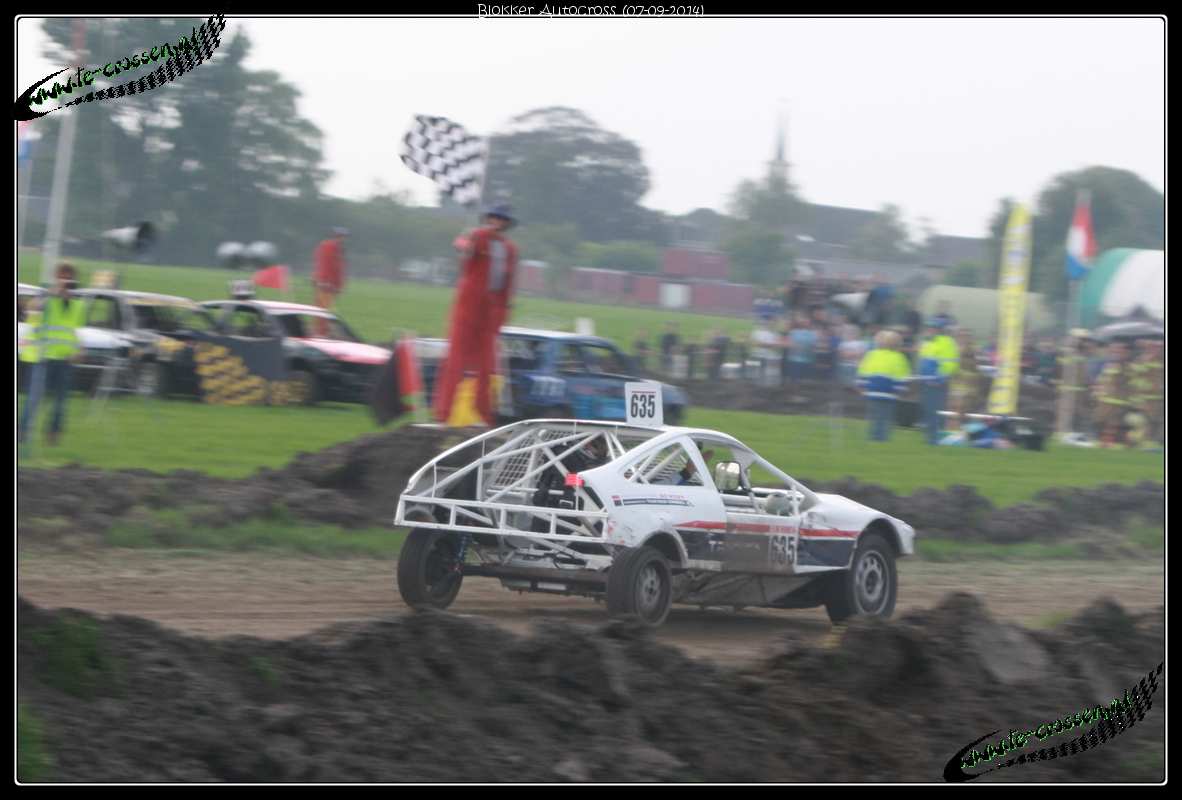 1182x800 pixels (85K)