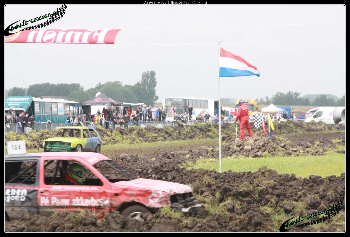 1182x800 pixels (125K)