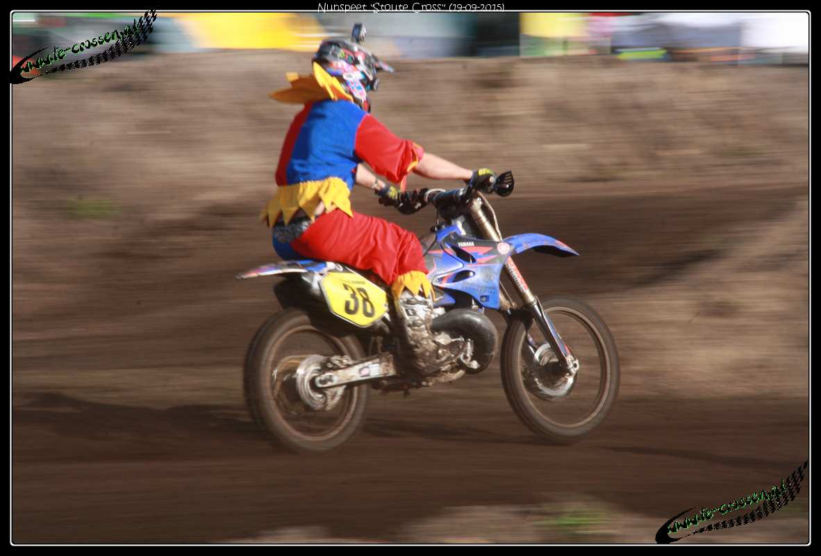 1182x800 pixels (90K)