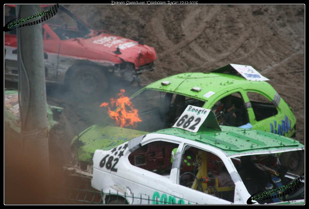 1182x800 pixels (95K)