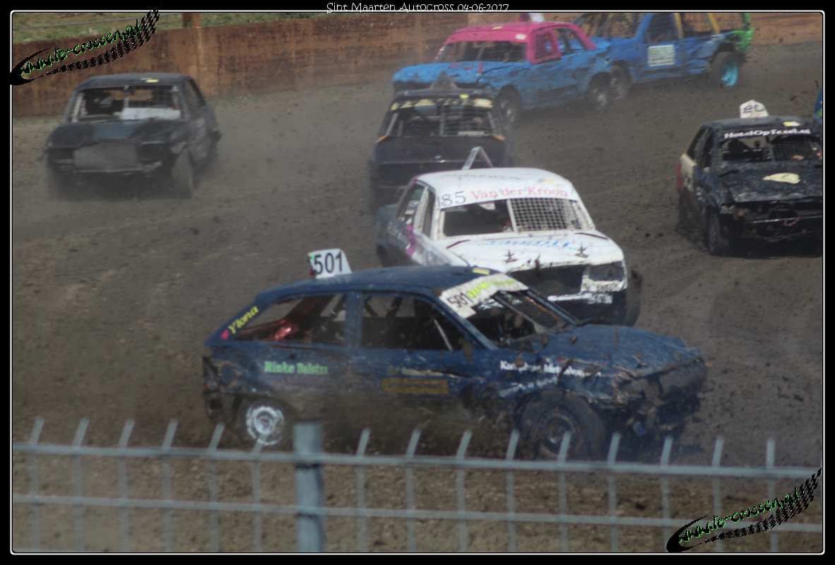 1182x800 pixels (95K)