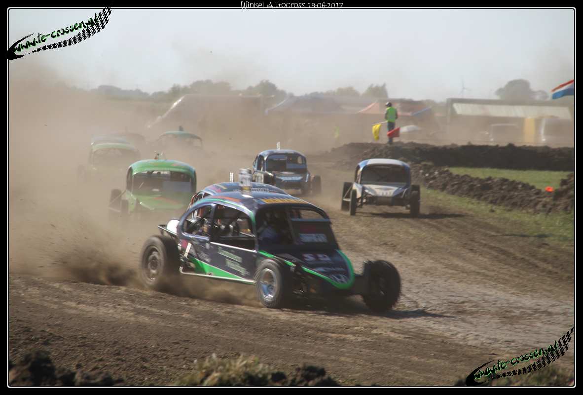 1182x800 pixels (95K)