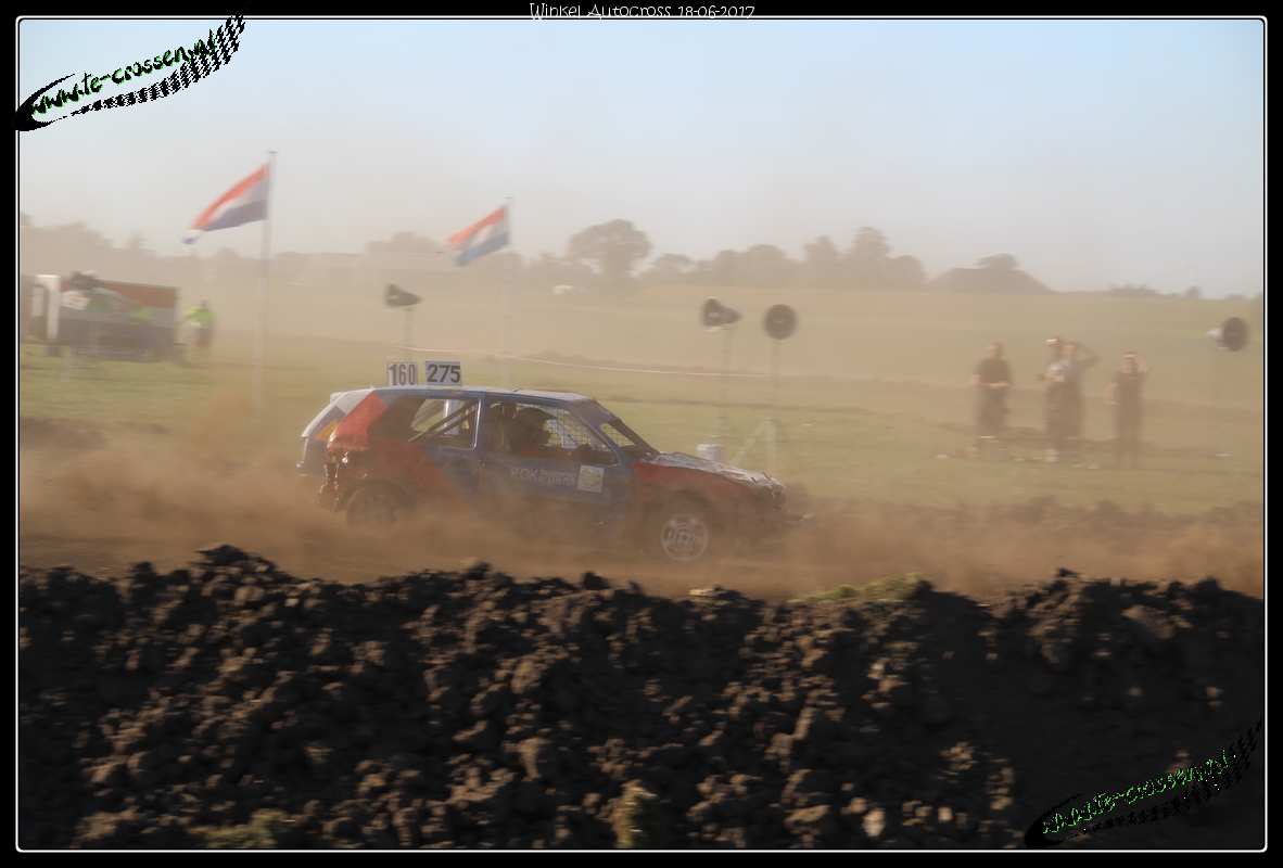 1182x800 pixels (77K)