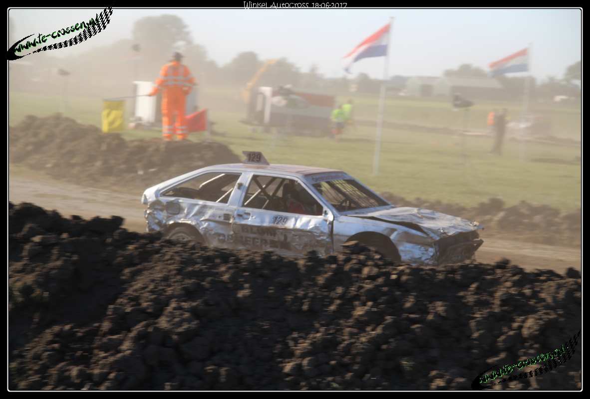 1182x800 pixels (90K)