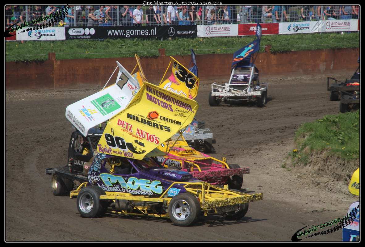 1182x800 pixels (159K)