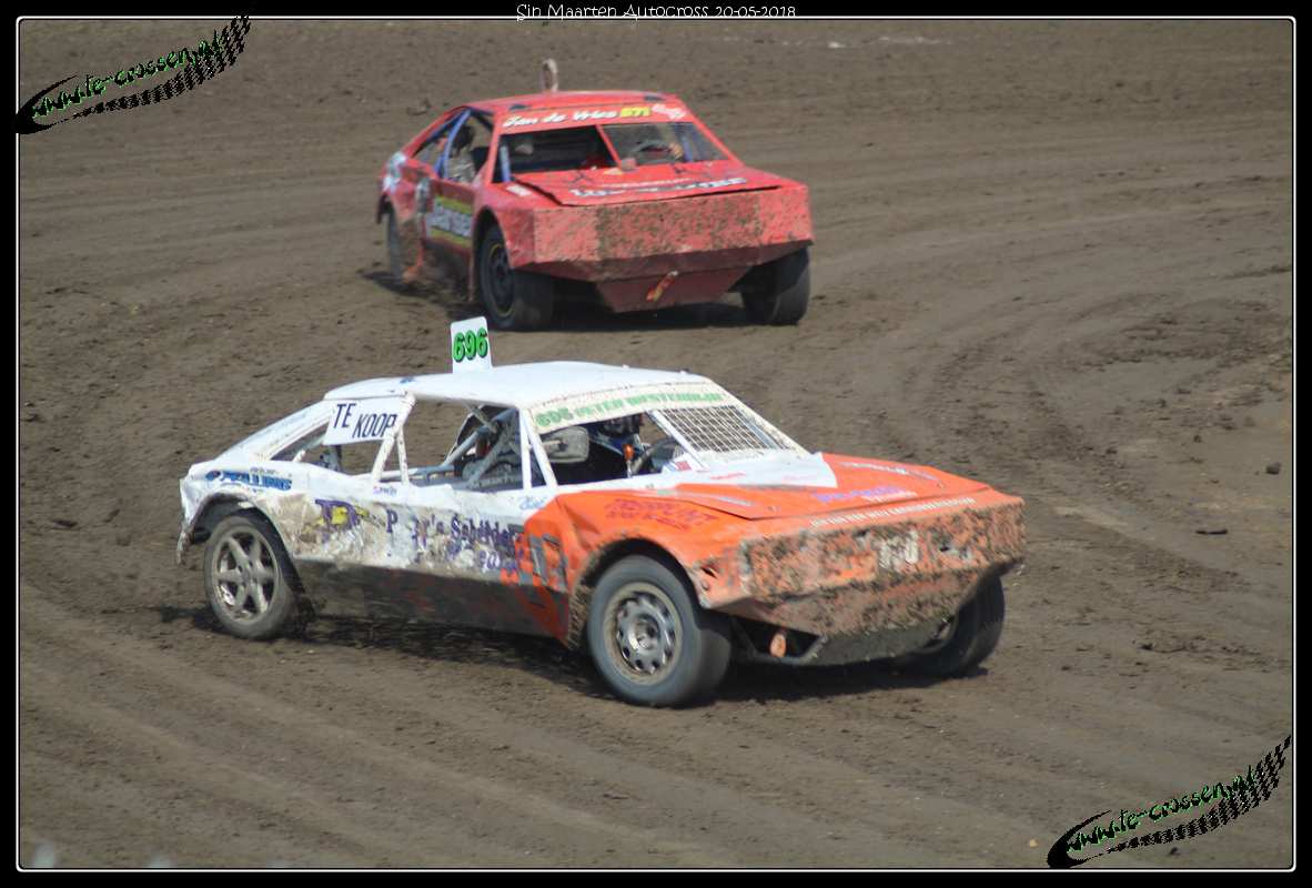 1182x800 pixels (111K)